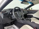 Used 2025 Lexus ES 350 w/ Premium Package image 5
