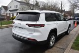 Used 2023 Jeep Grand Cherokee L Limited image 5