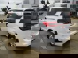 Used 2024 Chrysler Pacifica Touring-L image 4