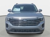 New 2025 Volkswagen Atlas SE image 2