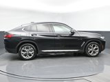 Used 2024 BMW X4 xDrive30i image 3