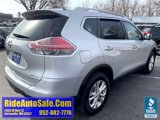 Used 2016 Nissan Rogue SV w/ SV Premium Package image 5