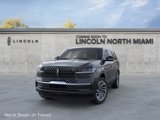 New 2025 Lincoln Navigator Reserve image 2