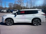 Used 2022 Mitsubishi Outlander SEL image 2