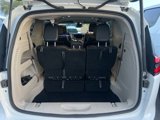 Used 2023 Chrysler Pacifica Touring-L image 4