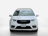 Used 2022 Chrysler Pacifica Touring-L image 6