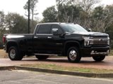 Used 2021 Chevrolet Silverado 3500 High Country image 2