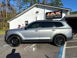 Used 2022 Kia Telluride SX w/ Nightfall Edition Package image 2