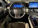 Used 2024 Lincoln Navigator Reserve image 2