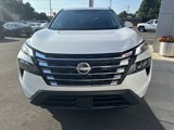 Used 2024 Nissan Rogue SV image 3