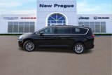 New 2025 Chrysler Pacifica Select image 6