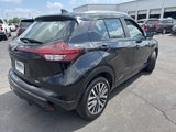 Used 2021 Nissan Kicks SV image 3