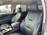 Used 2024 Ford Edge Titanium image 6
