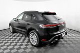 Used 2025 Porsche Macan image 3