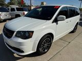 Used 2019 Dodge Grand Caravan SE image 3