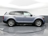 Used 2022 Kia Telluride LX image 4