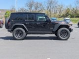 New 2025 Jeep Wrangler Unlimited Rubicon w/ XTREMEE 35" Tire Package image 4