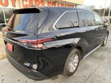 Used 2023 Toyota Sienna LE image 6