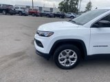 Used 2025 Jeep Compass Latitude image 4