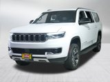 Used 2023 Jeep Wagoneer L Series III w/ Preferred Equipment Group image 3