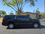 Used 2017 Chevrolet Suburban LT image 3