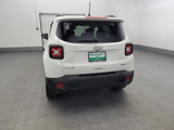 Used 2020 Jeep Renegade Latitude w/ Cold Weather Group image 6