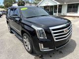 Used 2018 Cadillac Escalade Luxury image 3