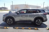 Used 2024 Nissan Rogue SV image 5
