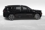 New 2025 Jeep Grand Cherokee L Overland w/ Luxury Tech Group IV image 3