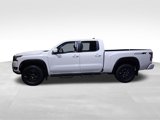 New 2025 Nissan Frontier PRO-4X w/ Pro Convenience Package image 3