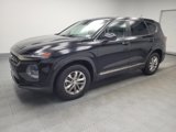 Used 2019 Hyundai Santa Fe SE image 2