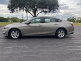 Used 2022 Chevrolet Malibu LT image 3