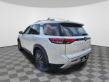 New 2025 Nissan Pathfinder SL w/ SL Premium Package image 3