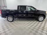 Used 2022 Chevrolet Silverado 1500 Custom image 4