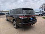 Used 2022 Lincoln Navigator L Reserve image 5