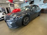 Used 2025 Toyota Camry XLE image 5
