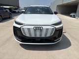 New 2025 Audi SQ6 e-tron Prestige image 2