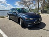 Used 2017 Chevrolet Malibu LT w/ Leather Package image 3