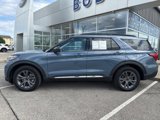 Used 2025 Ford Explorer Active w/ Active Comfort Package image 2