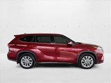 Used 2021 Toyota Highlander Limited image 4