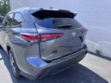 Used 2023 Toyota Highlander XLE image 4