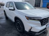 New 2025 Honda Pilot EX-L image 2