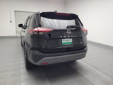 Used 2023 Nissan Rogue SV image 6