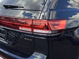 New 2025 Volkswagen Atlas Peak Edition SE image 5