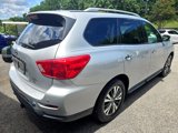 Used 2018 Nissan Pathfinder SV image 5