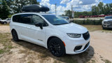 New 2025 Chrysler Pacifica Select image 5