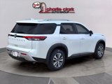 New 2025 Nissan Pathfinder SL image 5