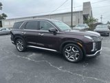 Used 2024 Hyundai Palisade Limited image 2