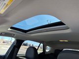 Used 2024 Chevrolet Trax LT w/ Sunroof Package image 5