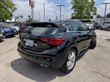 Used 2017 INFINITI QX30 image 3